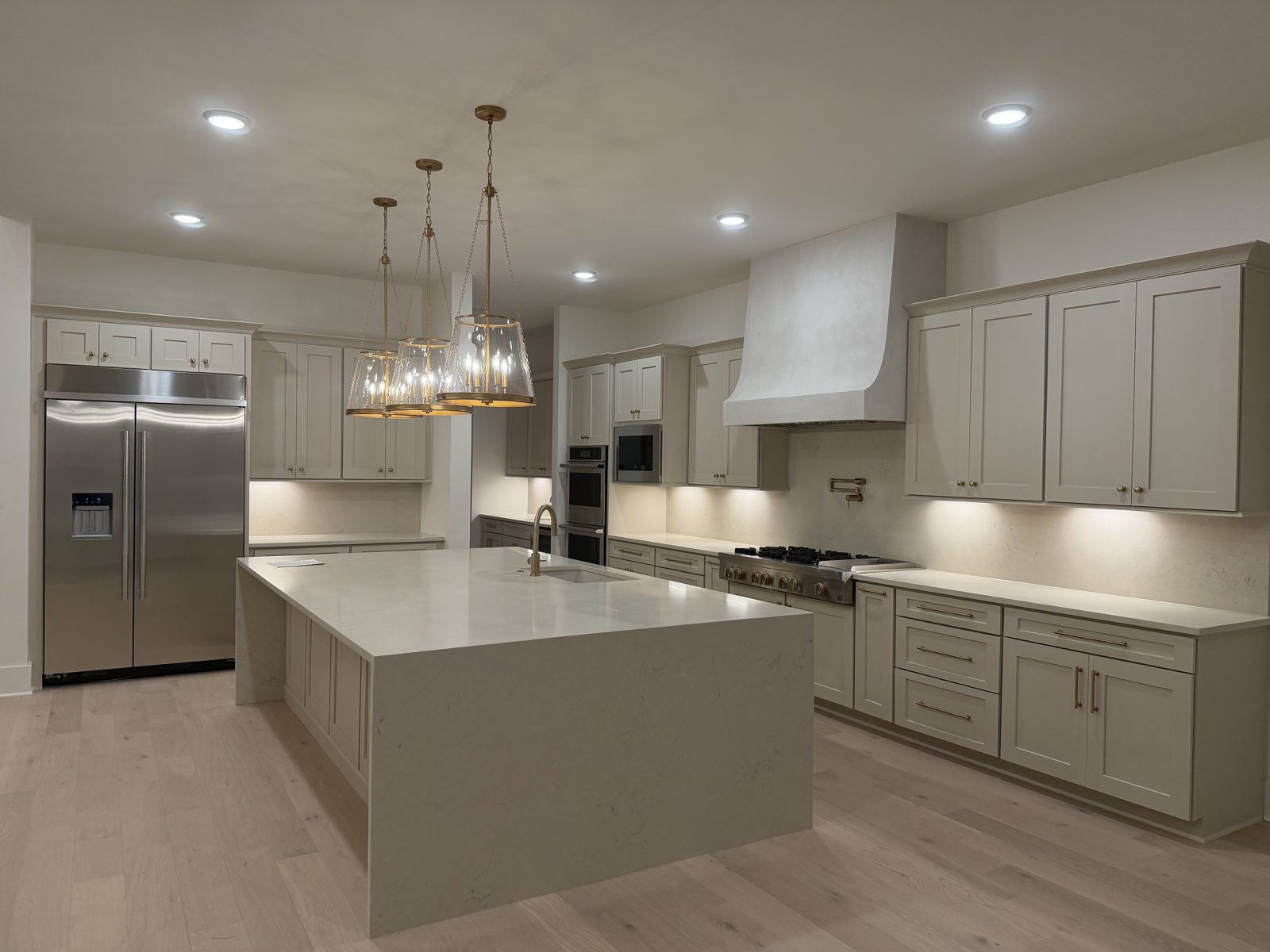 Custom Kitchen Cabinetry